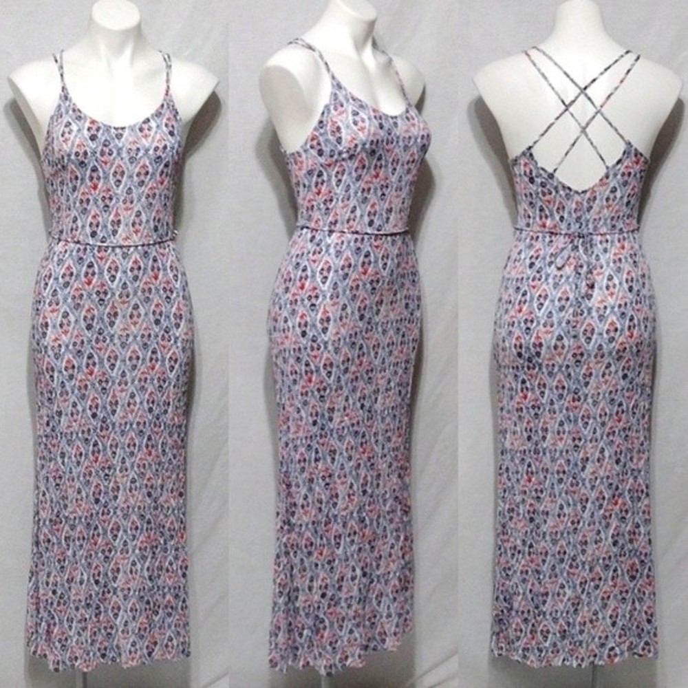 Lush Small Floral Plissé Maxi Dress Strappy Back Stretchy Bodycon Summer Sundres